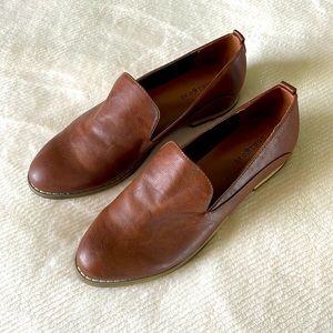 Brown Flats/Loafers
